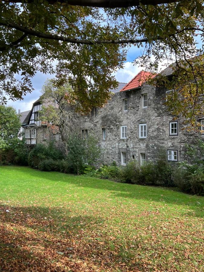 Premium An Der Stadtmauer Im Og Paderborn